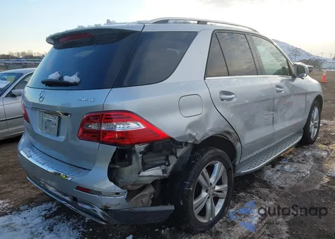 2012 Mercedes-Benz Ml 350 4Matic z USA, uszkodzony, nr VIN 4JGDA5HB4CA015175